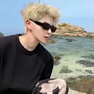 杨思萱